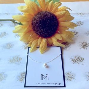 🧜‍♀️🤍🧜‍♀️ ESSENTIALS PEARL NECKLACE 🧜‍♀️🤍🧜‍♀️ NWT 🧜‍♀️🤍🧜‍♀️